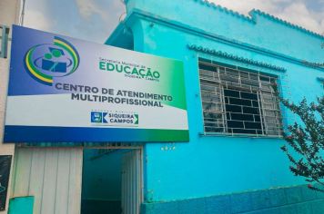 Apoio especializado à alunos da rede municipal: