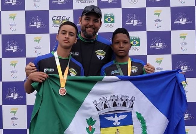 Siqueira Campos Alcança Grandes Vitórias na Canoagem Paranaense e Copa do Brasil